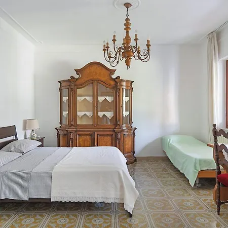 Casa Degli Zii Letizia * Luni